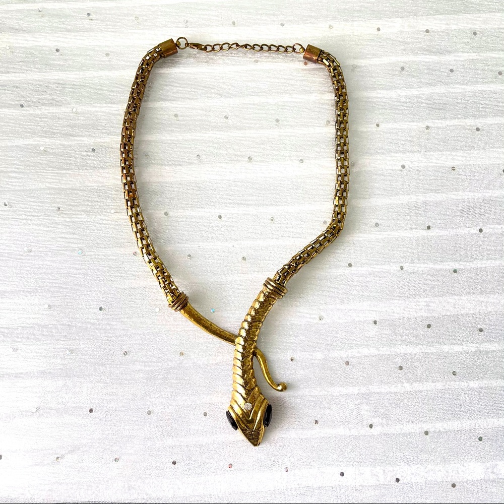 🌸3/$10🌸 Gold Snake Necklace